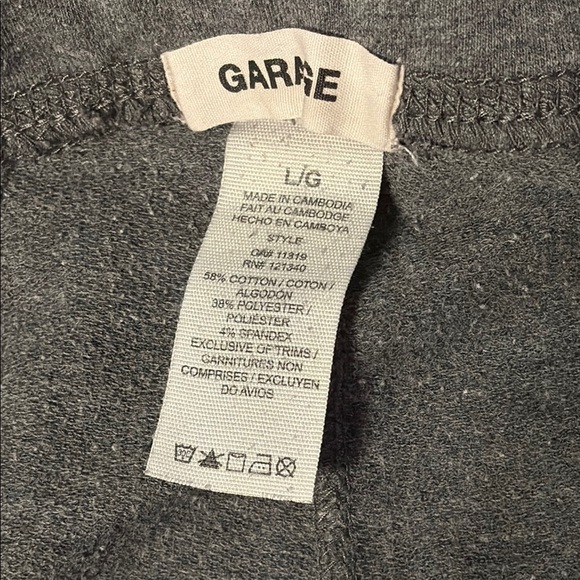 Garage Women’s grey Leggings size large - Picture 2 of 5